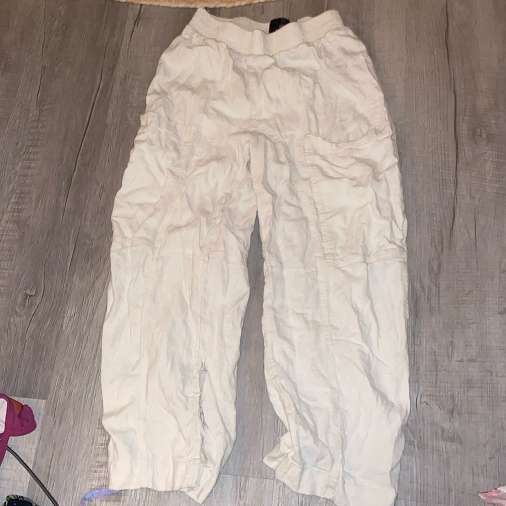 URBAN OUTFITTERS FLOWY PANTS